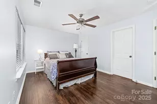 6501 Clavell Ln, Charlotte, NC 28210 - Photo 15