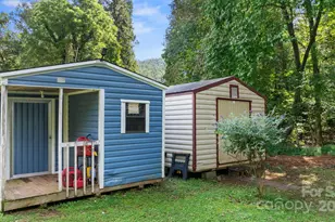 90 Wilds Cove Rd, Franklin, NC 28734 - Photo 37