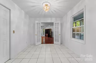 90 Wilds Cove Rd, Franklin, NC 28734 - Photo 15