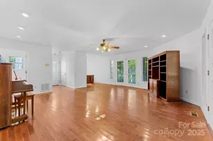 90 Wilds Cove Rd, Franklin, NC 28734 - Photo 9