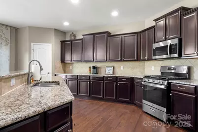 1008 Wainscott Drive, Waxhaw, NC 28173 - Photo 13