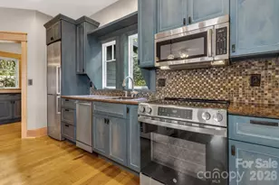 875 Creston Dr, Black Mountain, NC 28711 - Photo 37