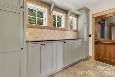 875 Creston Drive, Black Mountain, NC 28711 - Photo 11