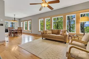 875 Creston Dr, Black Mountain, NC 28711 - Photo 23