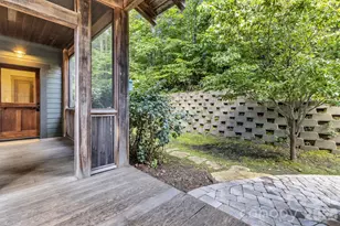 875 Creston Dr, Black Mountain, NC 28711 - Photo 13