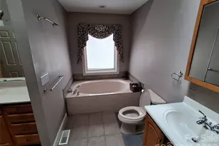 5 Kari Cir, Candler, NC 28715 - Photo 17