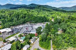 160 E Howard St, Tryon, NC 28782 - Photo 41