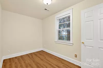 160 E Howard Street, Tryon, NC 28782 - Photo 27