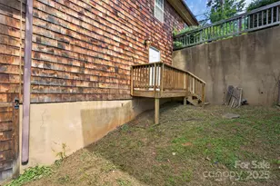 160 E Howard St, Tryon, NC 28782 - Photo 35