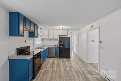 239 Yellowstone Drive, Fletcher, NC 28732 - Photo 7