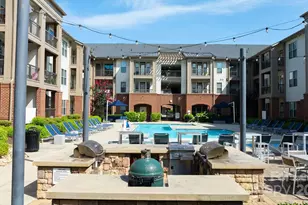 10624 Parrish St, Matthews, NC 28105 - Photo 3