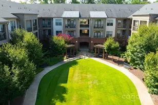 10624 Parrish St, Matthews, NC 28105 - Photo 7