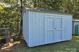 802 Linden Dr, Chester, SC 29706 - Photo 45