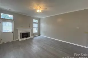 12042 Mallard Ridge Dr, Charlotte, NC 28269 - Photo 3