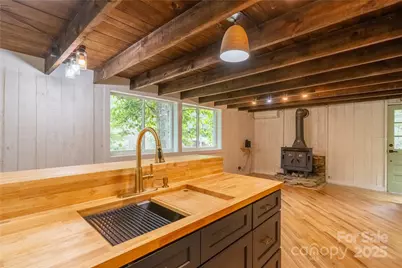 88 Mountain Farm Road, Burnsville, NC 28714 - Photo 11