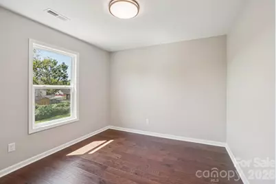 17 White Avenue, Asheville, NC 28803 - Photo 11