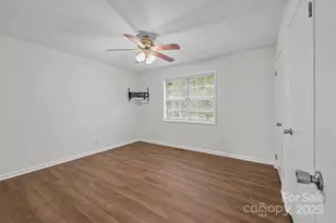 1300 Larchmont Pl, Salisbury, NC 28147 - Photo 17