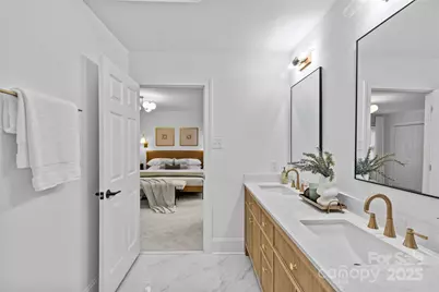 3041 Valencia Terrace, Charlotte, NC 28211 - Photo 29