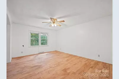 290 S Grandview Road, Clover, SC 29710 - Photo 13