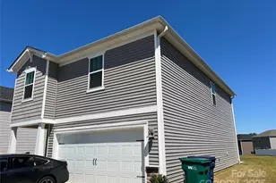 1017 Jeffery Dean Ct, Albemarle, NC 28001 - Photo 3