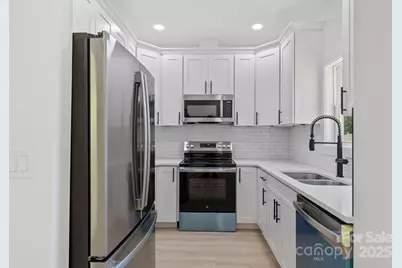 67 Valentine Street, Flat Rock, NC 28731 - Photo 9