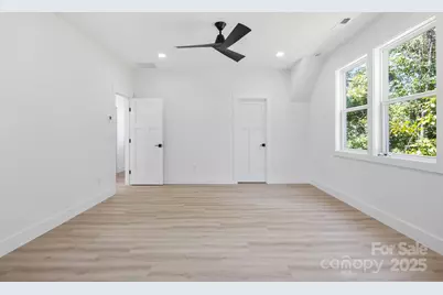 67 Valentine Street, Flat Rock, NC 28731 - Photo 23