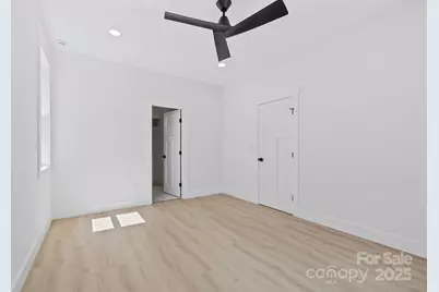 67 Valentine Street, Flat Rock, NC 28731 - Photo 15