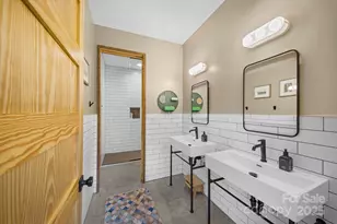 1138 Green Mountain Rd, Hendersonville, NC 28792 - Photo 25