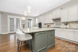 2307 Lochview St, Pineville, NC 28134 - Photo 9