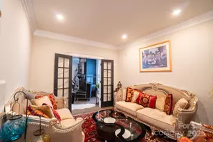 2706 Hilliard Dr, Charlotte, NC 28205 - Photo 5