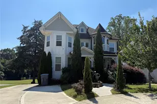 2706 Hilliard Dr, Charlotte, NC 28205 - Photo 1