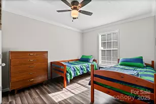 402 Shiloh Rd, Statesville, NC 28677 - Photo 19