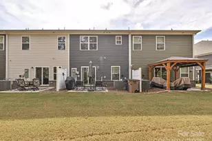 348 Abington St, Matthews, NC 28104 - Photo 25