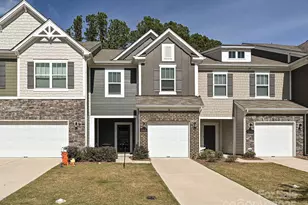 348 Abington St, Matthews, NC 28104 - Photo 1