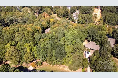 8068 Summit Ridge Drive, Catawba, NC 28609 - Photo 17