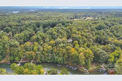 8068 Summit Ridge Drive, Catawba, NC 28609 - Photo 5
