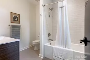 3637 Pelham Ln, Charlotte, NC 28211 - Photo 27