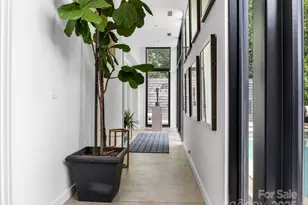 3637 Pelham Ln, Charlotte, NC 28211 - Photo 17