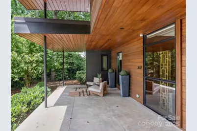 3637 Pelham Lane, Charlotte, NC 28211 - Photo 3