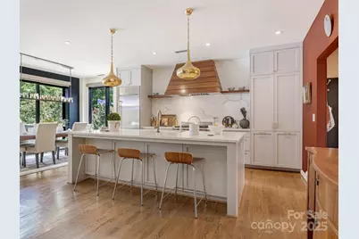 3637 Pelham Lane, Charlotte, NC 28211 - Photo 9