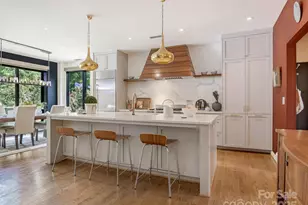 3637 Pelham Ln, Charlotte, NC 28211 - Photo 9