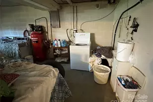 3957 Hollywood Ridge Rd, Lenoir, NC 28645 - Photo 19