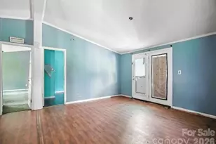 17520 Gulfport Rd, Laurinburg, NC 28352 - Photo 9