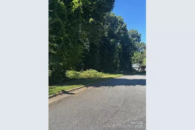 821 & 831 16th Avenue Lane NW, Hickory, NC 28601 - Photo 3