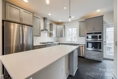 2736 Grand Union Way, Charlotte, NC 28209 - Photo 7