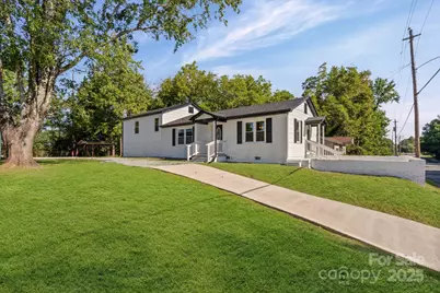 403 Julius Chambers Avenue, Mount Gilead, NC 27306 - Photo 29