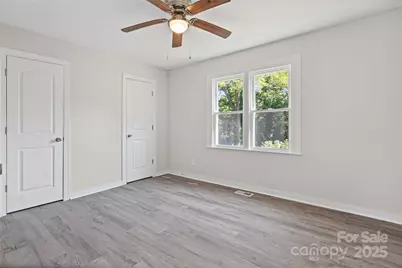 403 Julius Chambers Avenue, Mount Gilead, NC 27306 - Photo 15