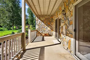 307 Blue Ridge Dr S, Marion, NC 28752 - Photo 31