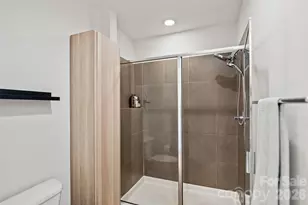 333 W Trade St, Charlotte, NC 28202 - Photo 19