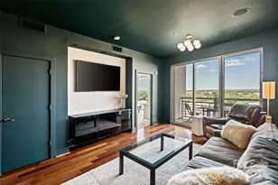 333 W Trade St, Charlotte, NC 28202 - Photo 11